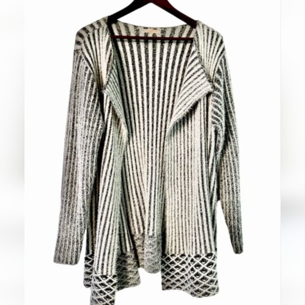 Cato's XS open front cardigan/sweater beautiful buttery soft Excellent condition